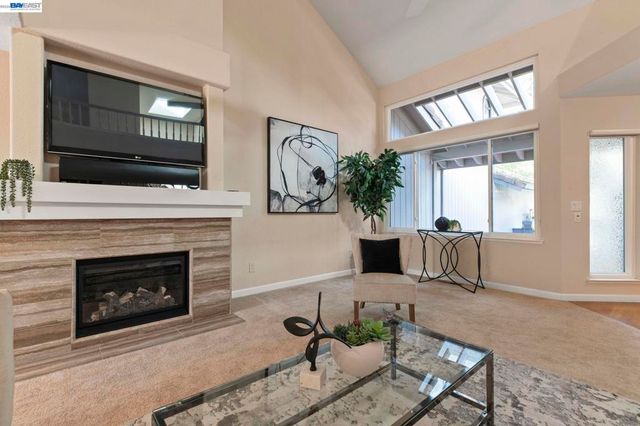 5982 Post Oak Cir, San Jose, CA 95120