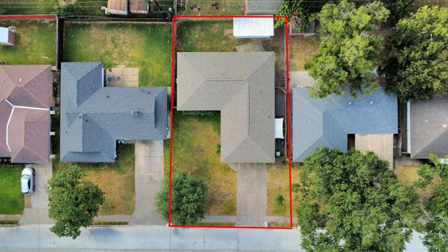 5758 Heron Drive, Houston, TX 77033