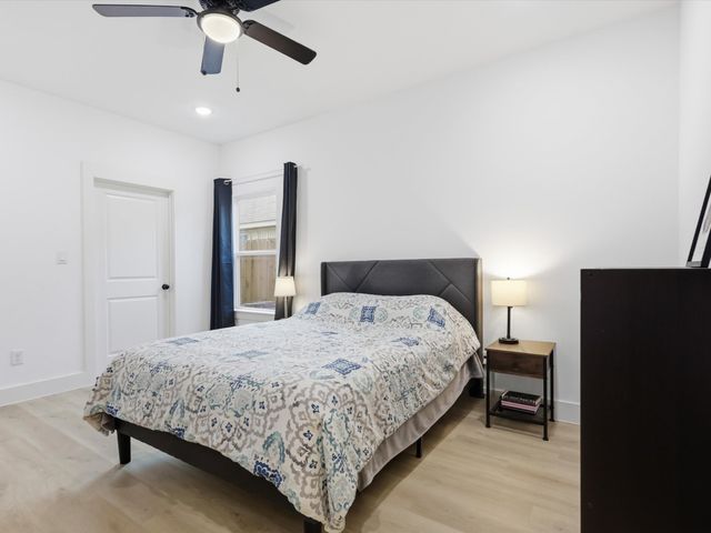 4621 Mccart Avenue, Fort Worth, TX 76115