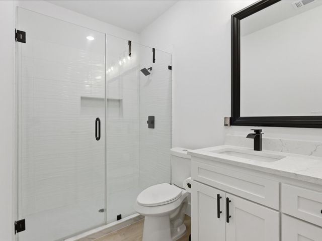 4621 Mccart Avenue, Fort Worth, TX 76115