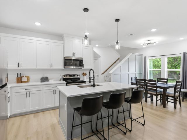 4621 Mccart Avenue, Fort Worth, TX 76115