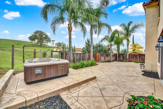 3127 Olympic Rd, Fairfield, CA 94534