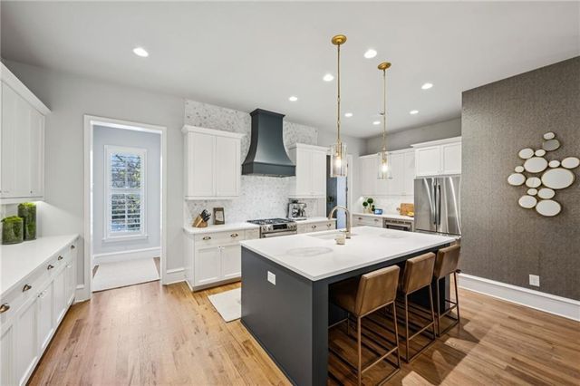 3479 Landen Pine Court, Atlanta, GA 30305