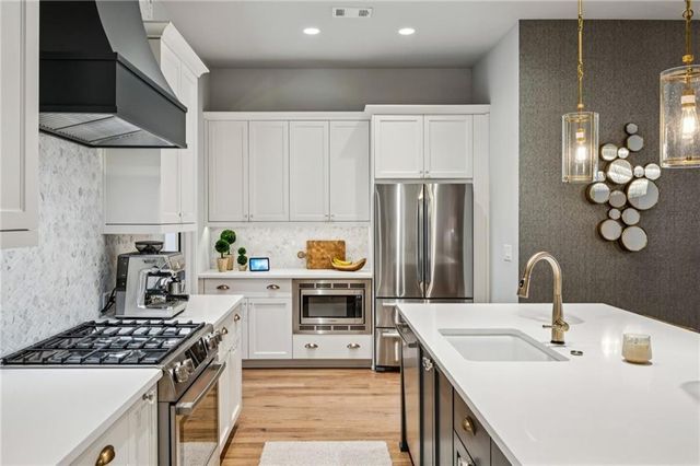 3479 Landen Pine Court, Atlanta, GA 30305
