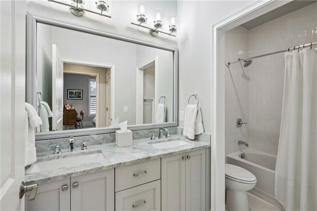 3479 Landen Pine Court, Atlanta, GA 30305