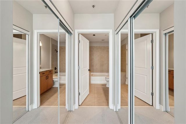 950 W Peachtree NW Street 1613, Atlanta, GA 30309