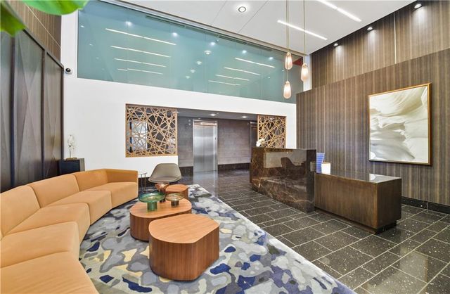 950 W Peachtree NW Street 1613, Atlanta, GA 30309