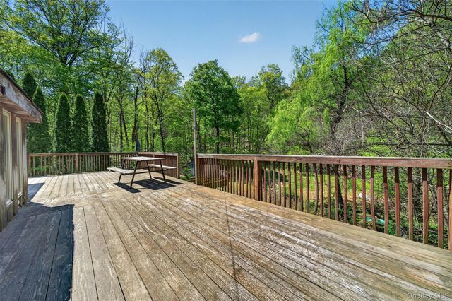 360 Buttermilk Falls Road, Warwick, NY 10990