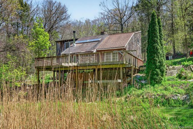 360 Buttermilk Falls Road, Warwick, NY 10990