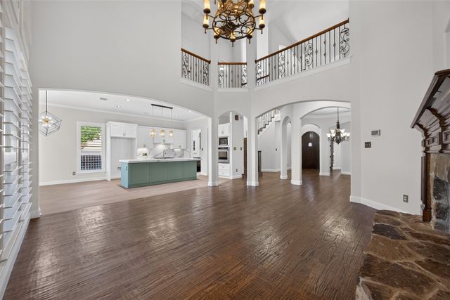 6947 Seabreeze Drive, Grand Prairie, TX 75054