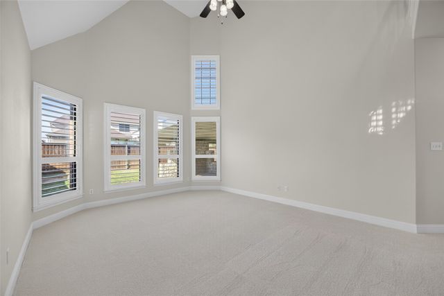 6947 Seabreeze Drive, Grand Prairie, TX 75054