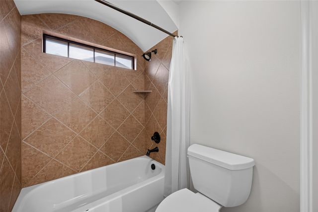 6947 Seabreeze Drive, Grand Prairie, TX 75054