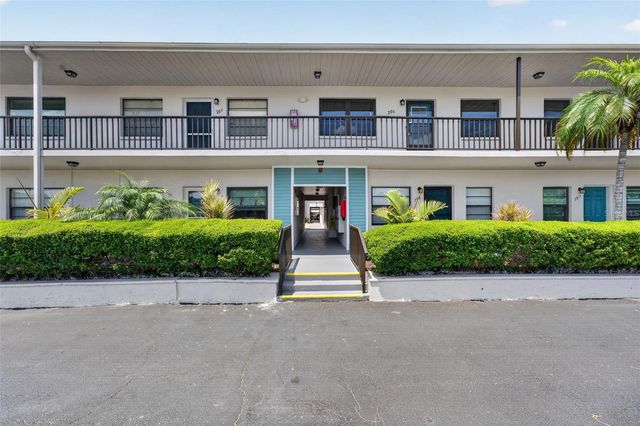 5925 TERRACE PARK DRIVE N 203, St Petersburg, FL 33709