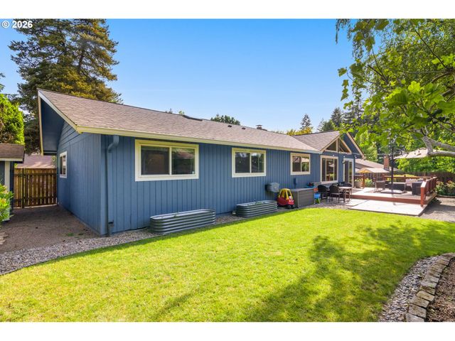 12225 Sw SPRING Ct, Portland, OR 97225