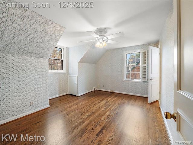 340 Kercheval Avenue, Grosse Pointe Farms, MI 48236