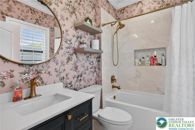 115 Chestnut Lane, Hilltown Twp, PA 18960