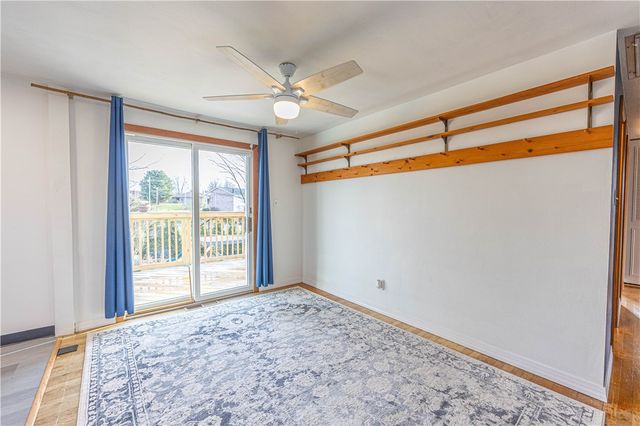 4340 Frederick Dr, Allegheny Twp, PA 15068