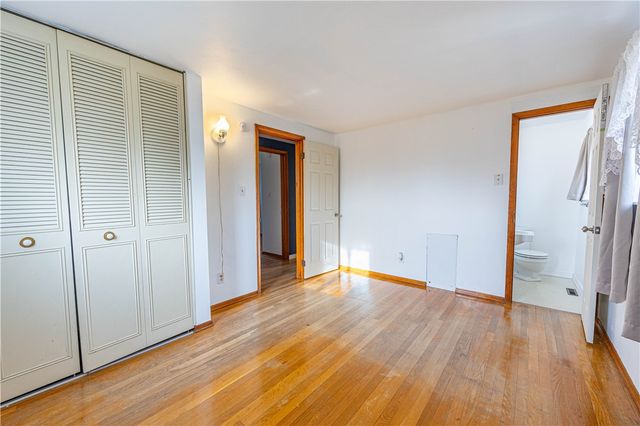 4340 Frederick Dr, Allegheny Twp, PA 15068