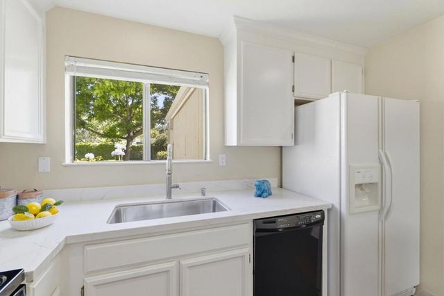 22674 Silver Oak Court, Cupertino, CA 95014