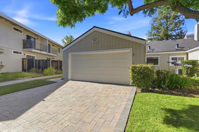 22674 Silver Oak Court, Cupertino, CA 95014