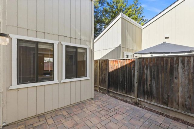 22674 Silver Oak Court, Cupertino, CA 95014