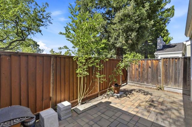 22674 Silver Oak Court, Cupertino, CA 95014