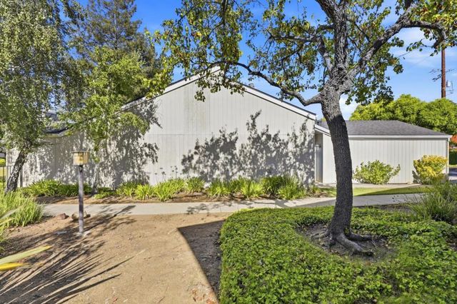 22674 Silver Oak Court, Cupertino, CA 95014