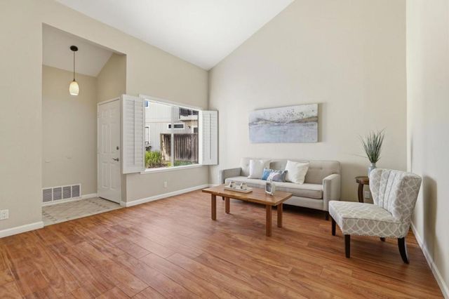 22674 Silver Oak Court, Cupertino, CA 95014