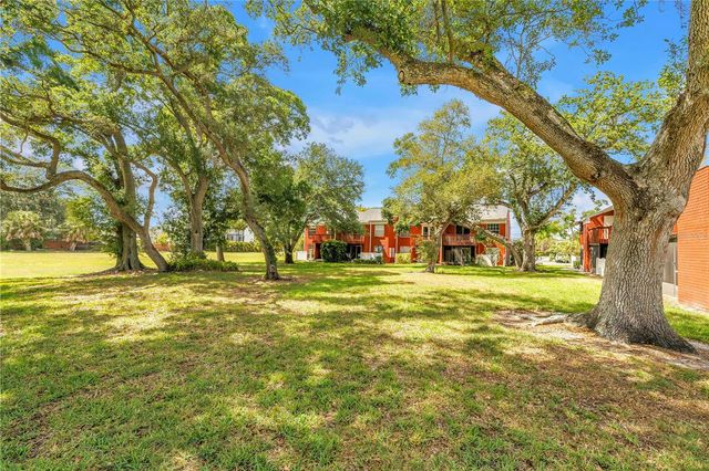 1310 83RD AVENUE N D, St Petersburg, FL 33702