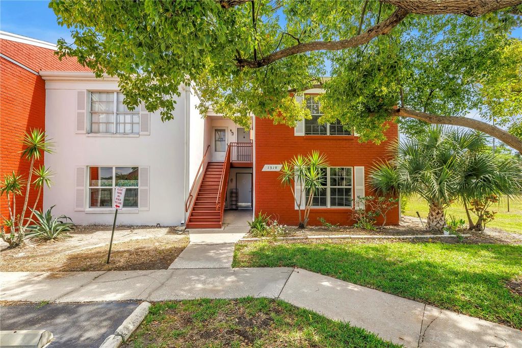 1310 83RD AVENUE N D, St Petersburg, FL 33702