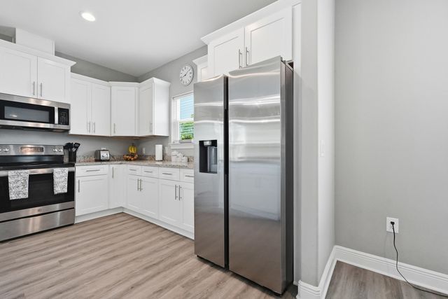 2331 Hadleigh Hills Court, Navarre, FL 32566