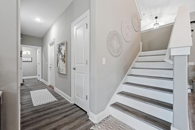 2331 Hadleigh Hills Court, Navarre, FL 32566