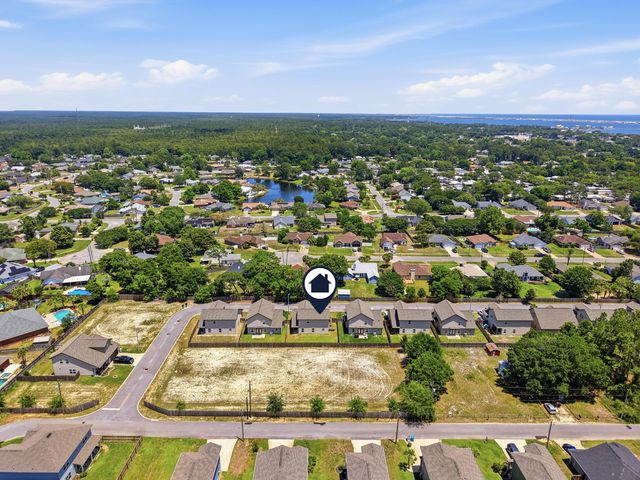 2331 Hadleigh Hills Court, Navarre, FL 32566