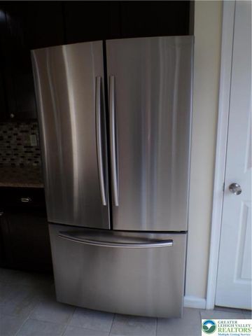 319 Milkweed Drive, Upper Macungie Twp, PA 18104