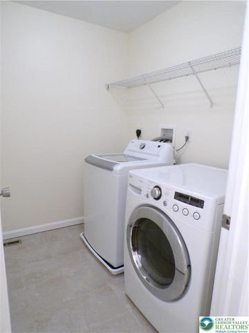 319 Milkweed Drive, Upper Macungie Twp, PA 18104