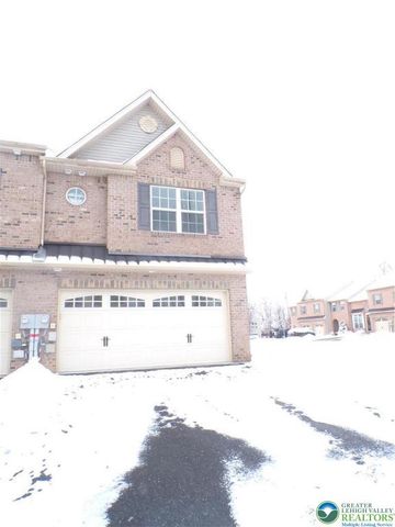 319 Milkweed Drive, Upper Macungie Twp, PA 18104