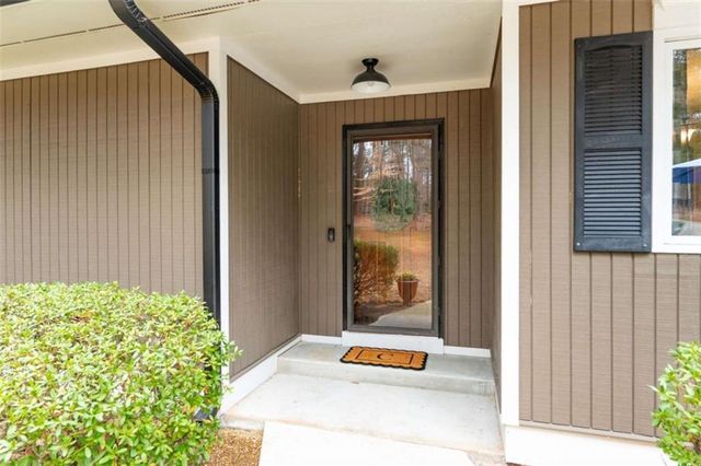 2796 County Line Road, Acworth, GA 30101