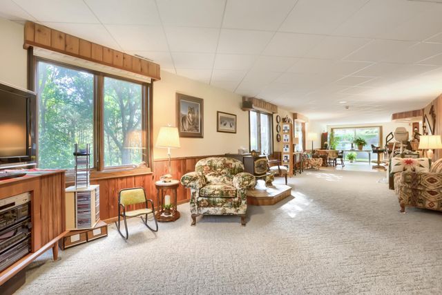 9900 Primrose Avenue N, Stillwater, MN 55082
