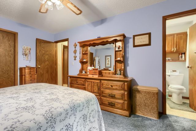 9900 Primrose Avenue N, Stillwater, MN 55082
