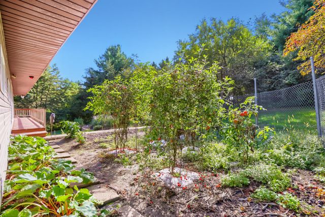 9900 Primrose Avenue N, Stillwater, MN 55082