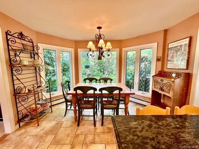 40 Knott Drive, Glen Cove, NY 11542