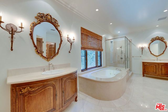 9530 Hidden Valley Road, Beverly Hills, CA 90210
