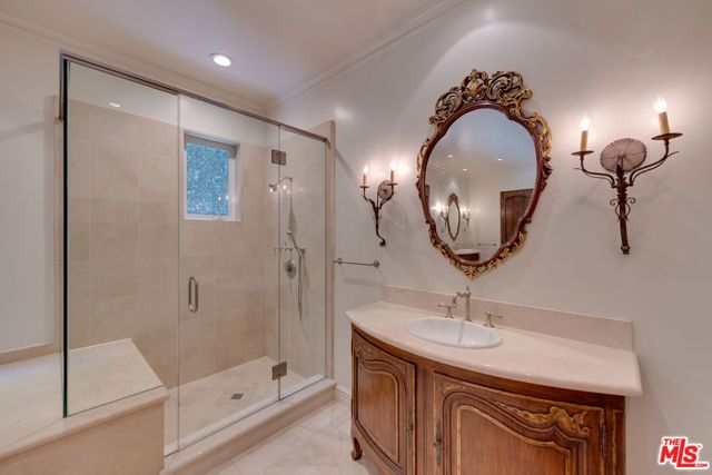 9530 Hidden Valley Road, Beverly Hills, CA 90210