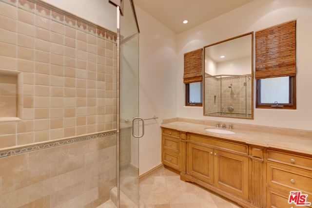 9530 Hidden Valley Road, Beverly Hills, CA 90210