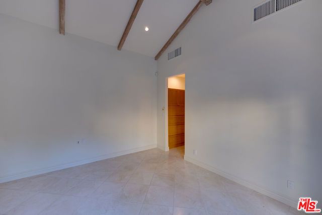 9530 Hidden Valley Road, Beverly Hills, CA 90210