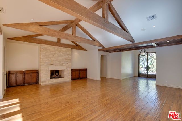 9530 Hidden Valley Road, Beverly Hills, CA 90210