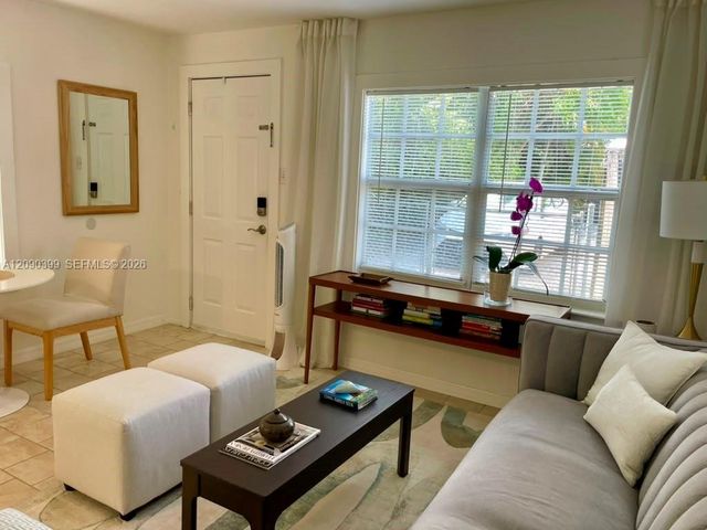 4176 SW 9th Street, Miami, FL 33134