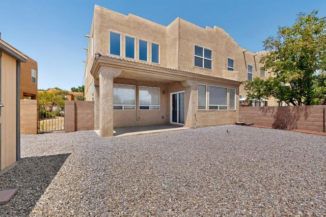 6512 Los Pueblos Place NW, Albuquerque, NM 87114