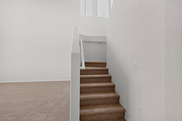 6512 Los Pueblos Place NW, Albuquerque, NM 87114