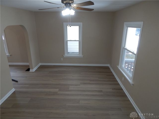 806 Carlisle Avenue, Dayton, OH 45410